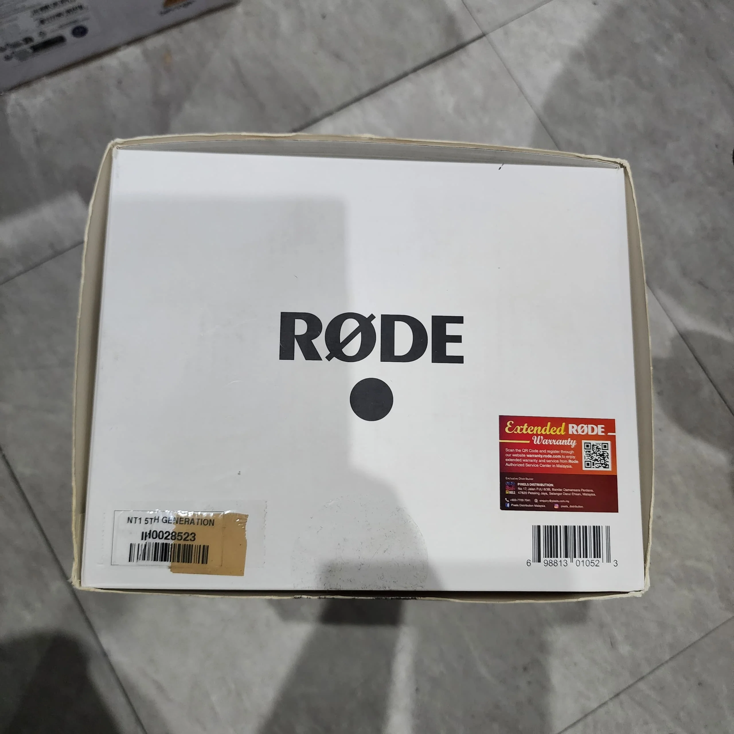 B STOCK (BS-297) Rode NT1 5th Generation Studio Condenser Microphone - Silver - Image 3
