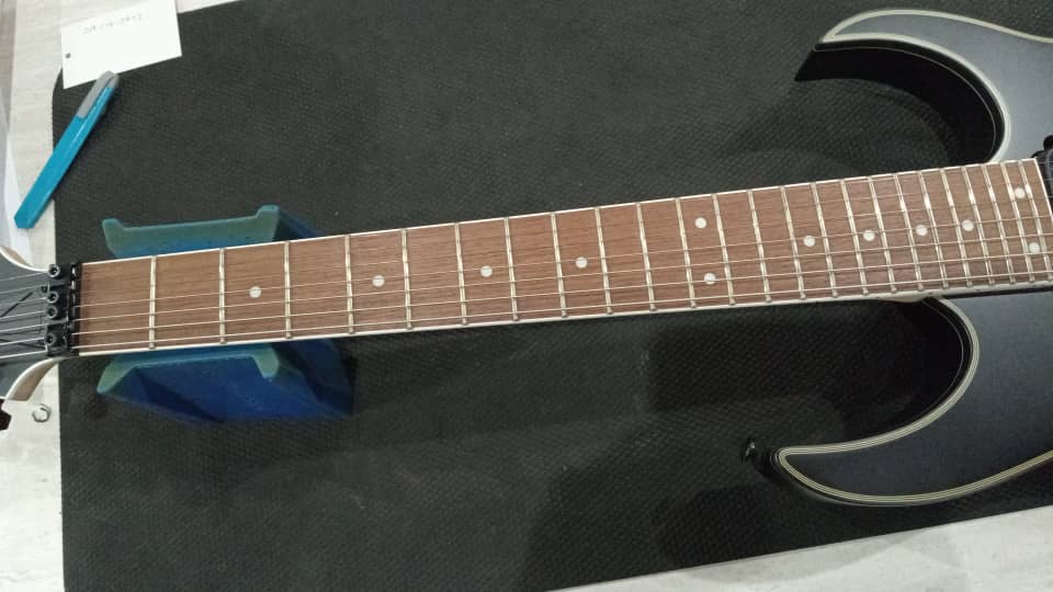 B STOCK (BS-406) Ibanez RG7320EX 7-string Electric Guitar - Black Flat (RG7320EX-BKF) - Image 7