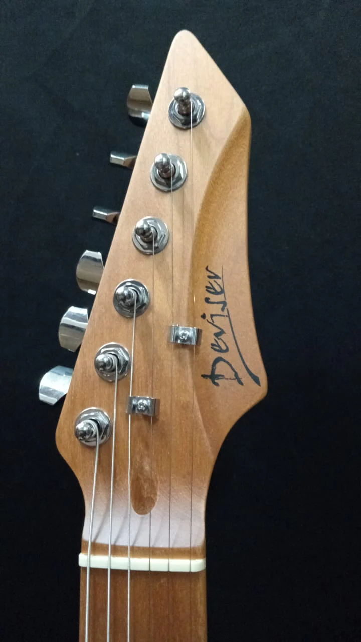B STOCK (BS-630) Deviser L-G2 Stratocaster Body SSS Electric Guitar - Black - Image 3