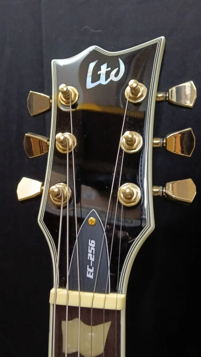 B STOCK (BS-702) ESP LTD EC-256 Electric Guitar - Black - Image 4