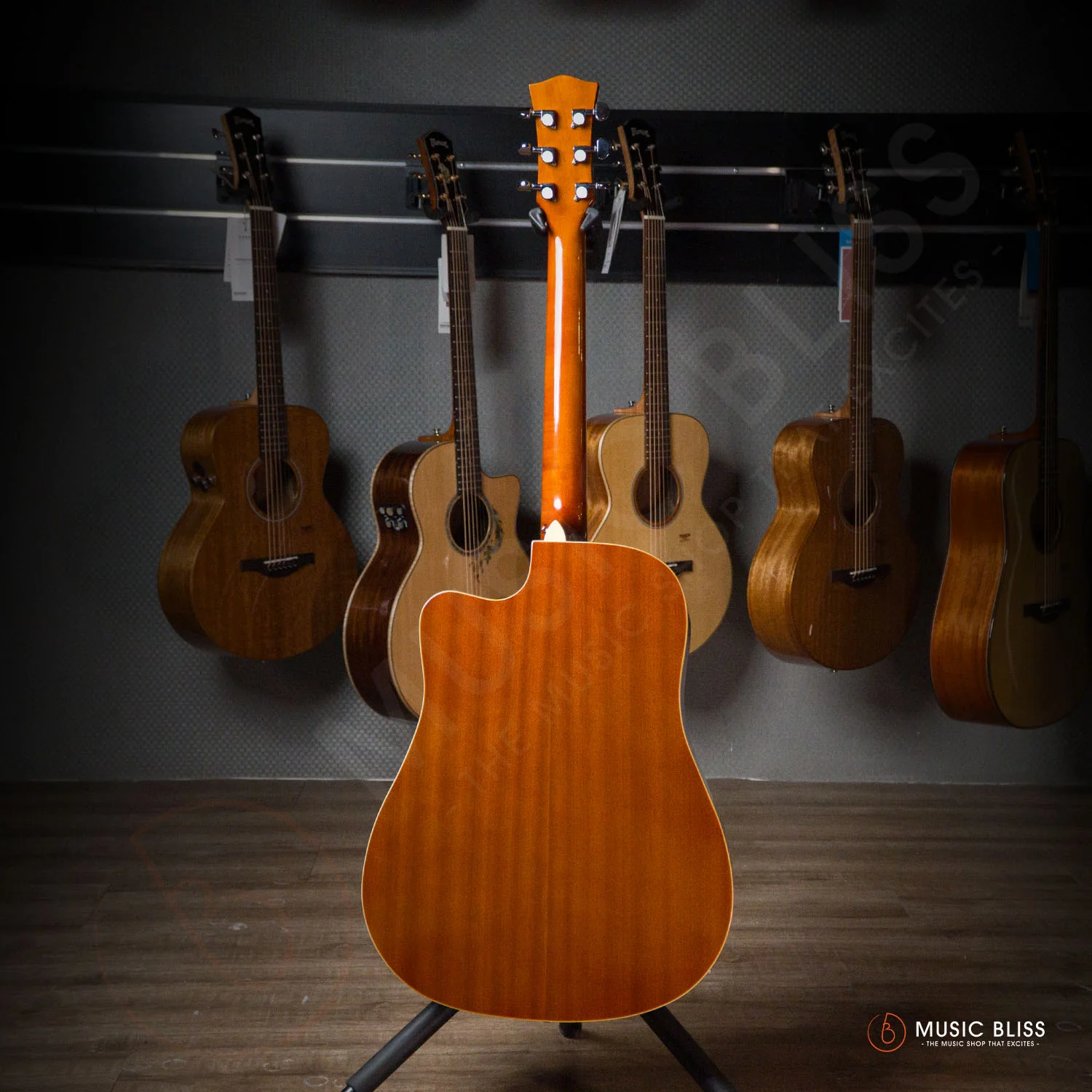 Caesar X-416C-N Budget Beginner 41-inch Cutaway Body Acoustic Guitar - Natural - Image 5