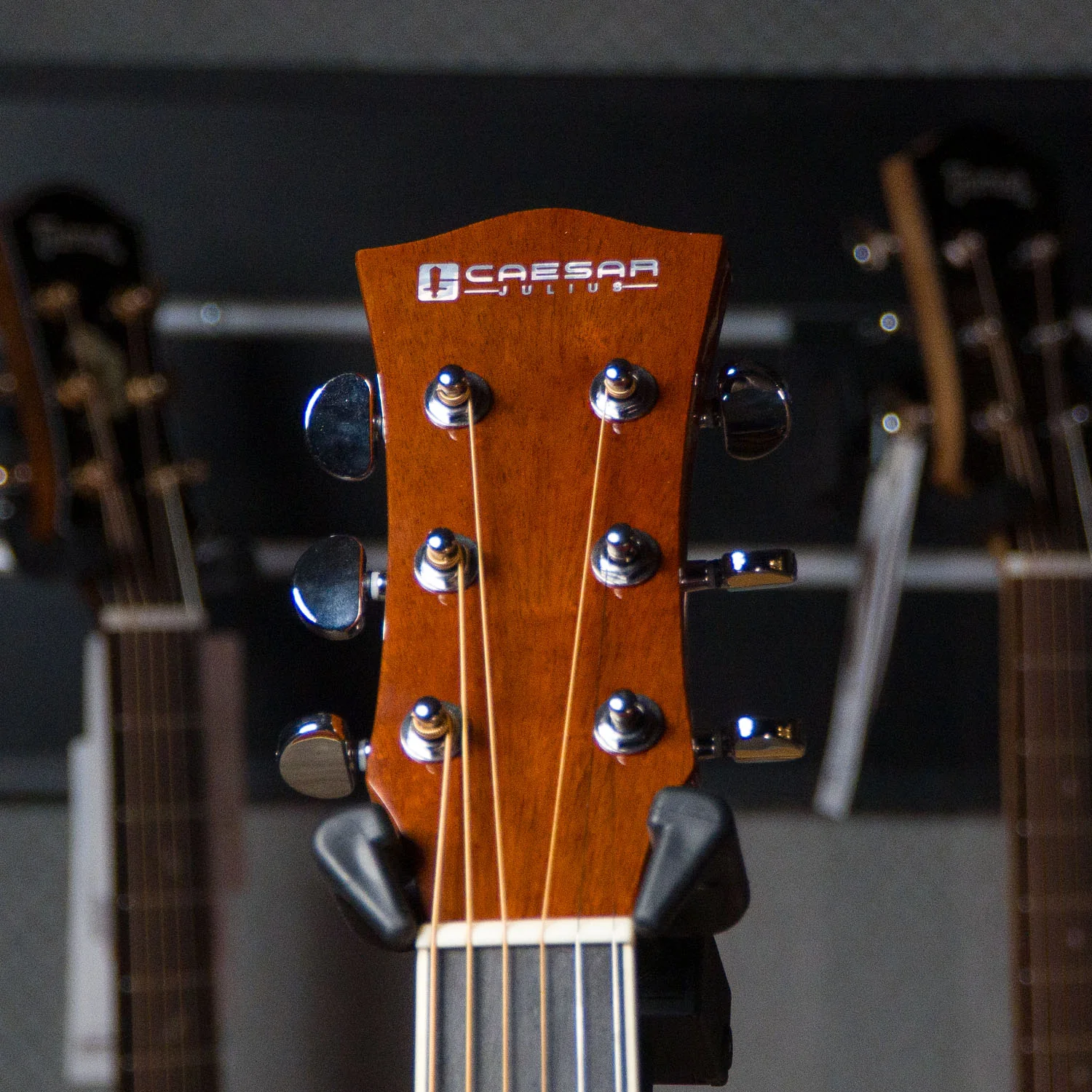 Caesar X-416C-N Budget Beginner 41-inch Cutaway Body Acoustic Guitar - Natural - Image 6