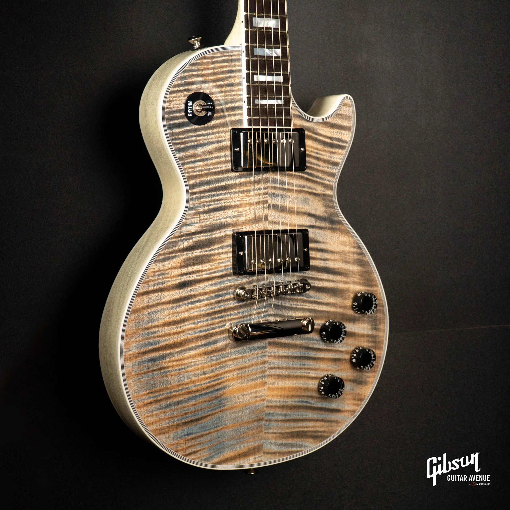 GIBSON JO BRANKO SELECT MADE TO MEASURE LES PAUL CUSTOM FIGURED TOP - V3 NECK - BLUE DENIM - TV WHITE BACK W/STINGER GLOSS NH - Image 3