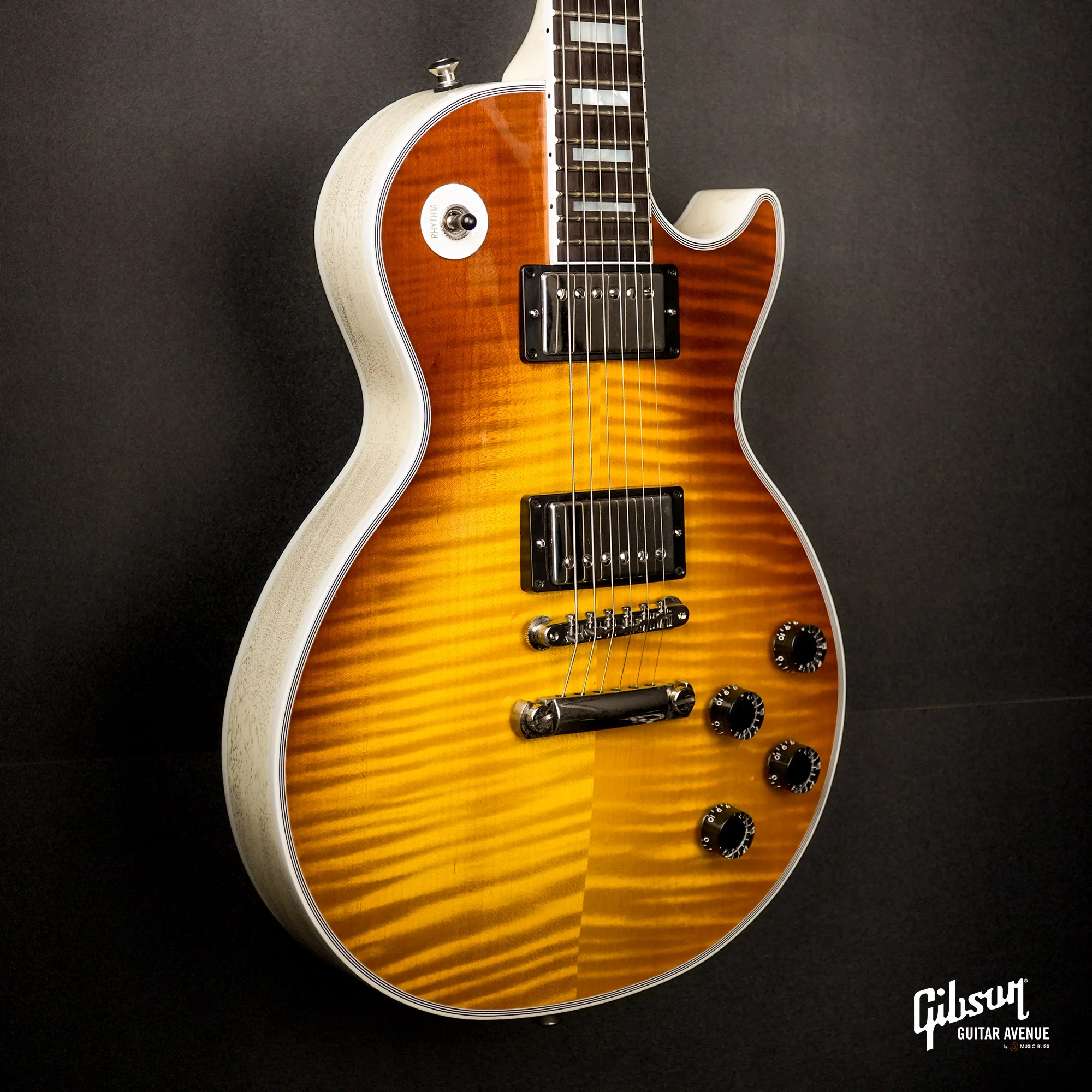 GIBSON JO BRANKO SELECT MADE TO MEASURE LES PAUL CUSTOM FIGURED TOP - V3 NECK - DIRTY LEMON FADE - TV WHITE BACK W/STINGER GLOSS NH - Image 3