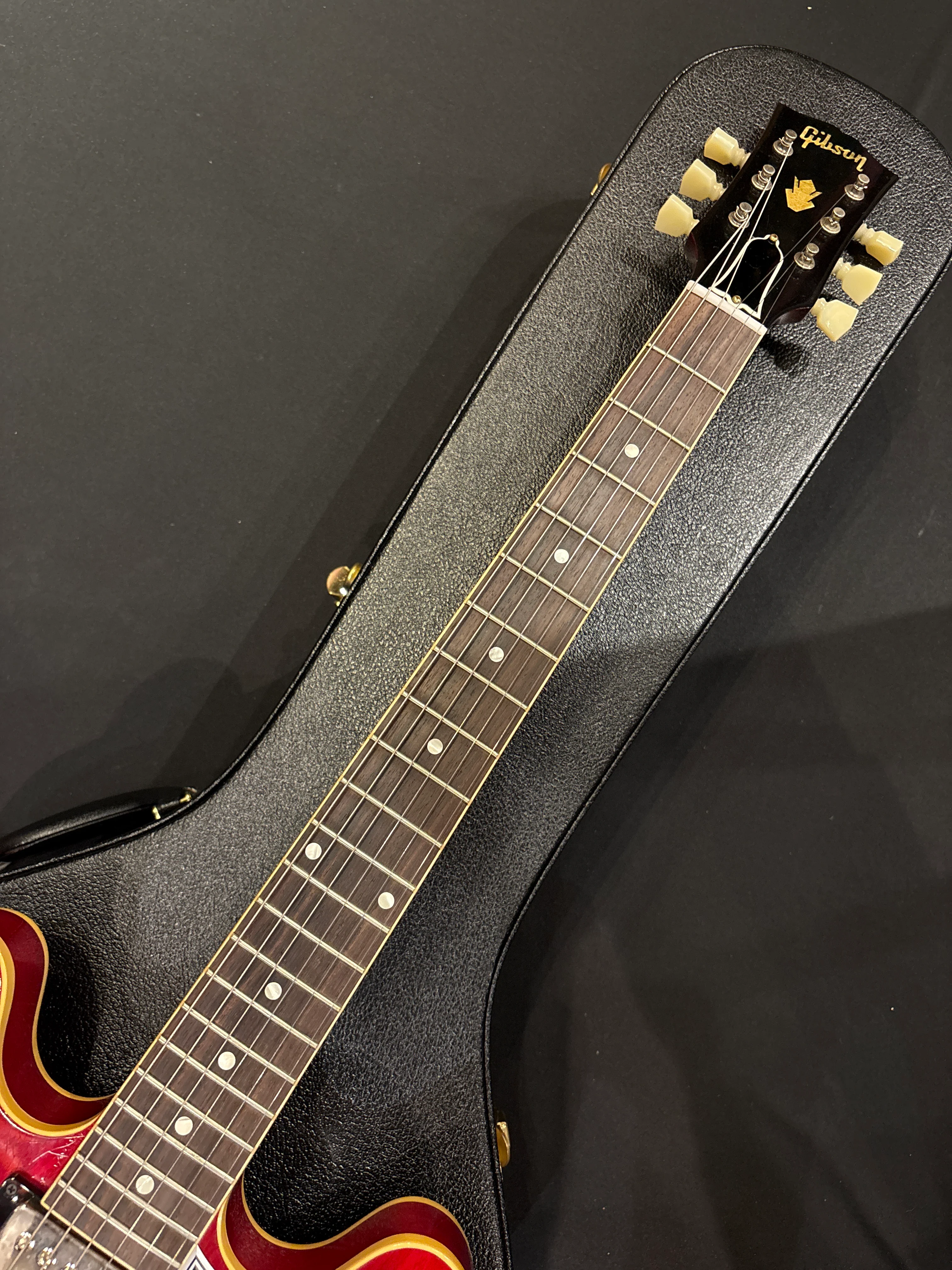 [SN 140246] CERTIFIED USED GIBSON 1961 ES-335 REISSUE ULTRA LIGHT AGED SEMI-HOLLOWBODY ELECTRIC GUITAR - 60S CHERRY [2024] - Image 5