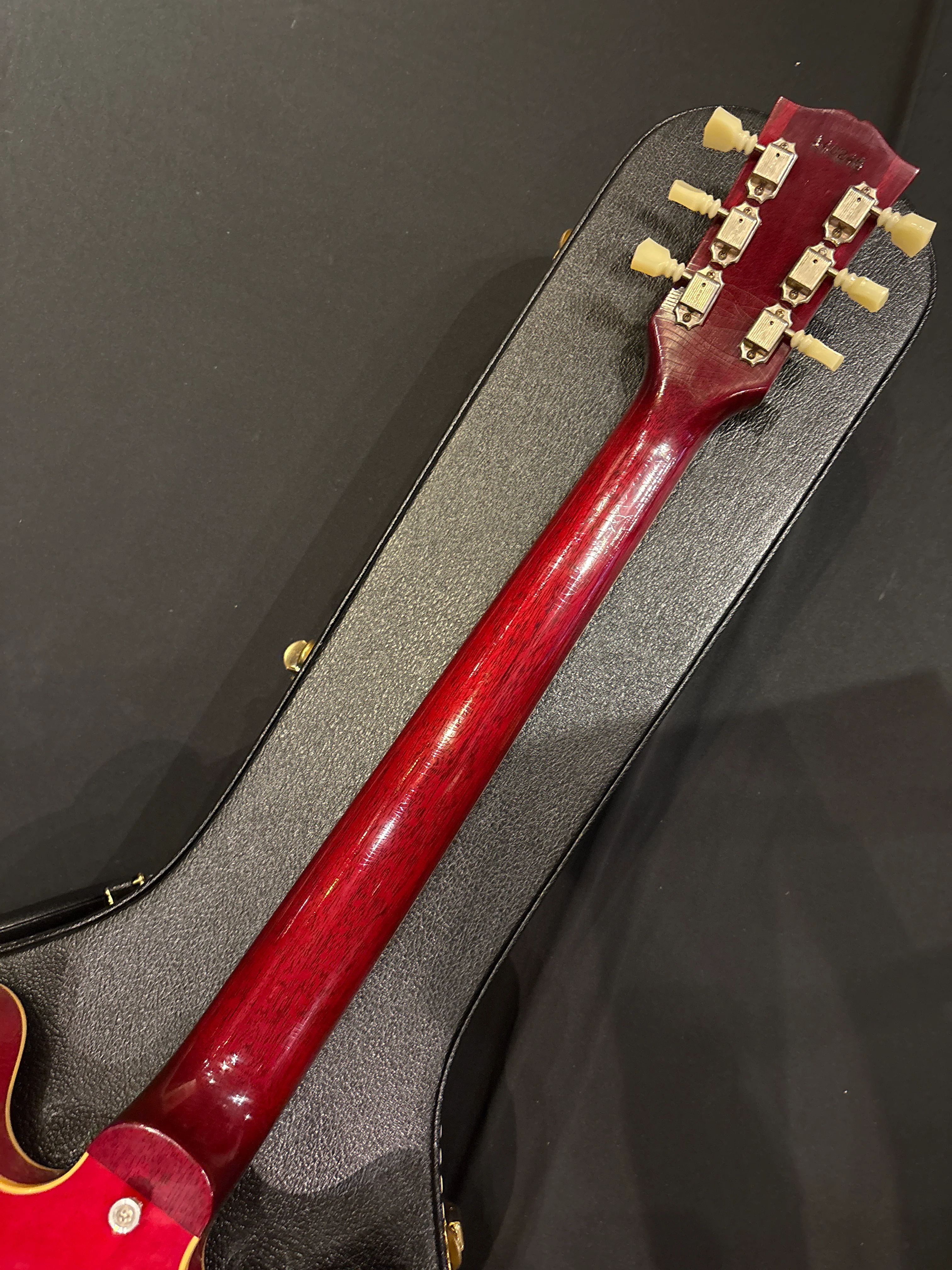 [SN 140246] CERTIFIED USED GIBSON 1961 ES-335 REISSUE ULTRA LIGHT AGED SEMI-HOLLOWBODY ELECTRIC GUITAR - 60S CHERRY [2024] - Image 6