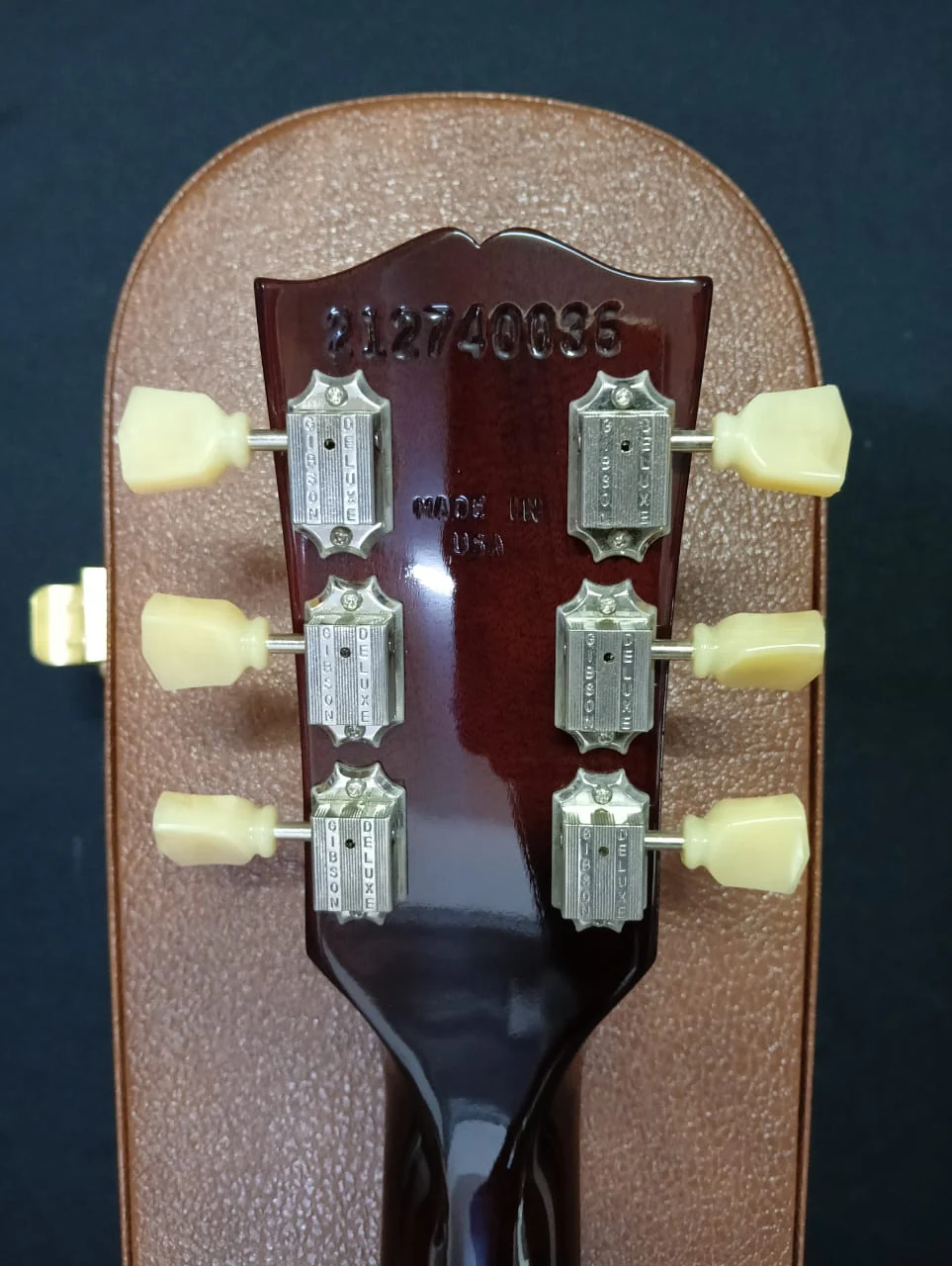 [SN 212740036] CERTIFIED USED GIBSON ES-335 FIGURED SEMI-HOLLOWBODY ELECTRIC GUITAR - ICED TEA [2024] - Image 6