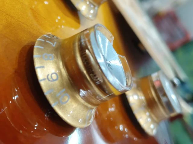 [SN 215130135] CERTIFIED USED GIBSON LES PAUL STANDARD 60S FIGURED TOP ELECTRIC GUITAR - ICED TEA - Image 3