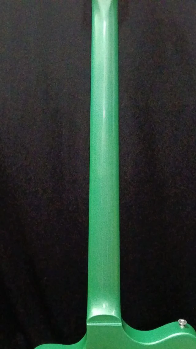 [SN 231430081] CERTIFIED USED GIBSON NON-REVERSE THUNDERBIRD BASS GUITAR - INVERNESS GREEN - Image 4