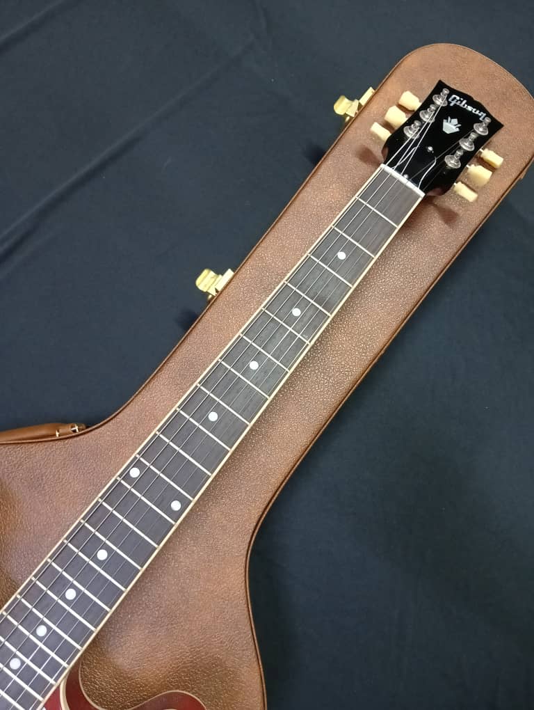 [SN 232040197] CERTIFIED USED GIBSON ES-335 SEMI-HOLLOWBODY ELECTRIC GUITAR - 60S CHERRY [2024] - Image 4