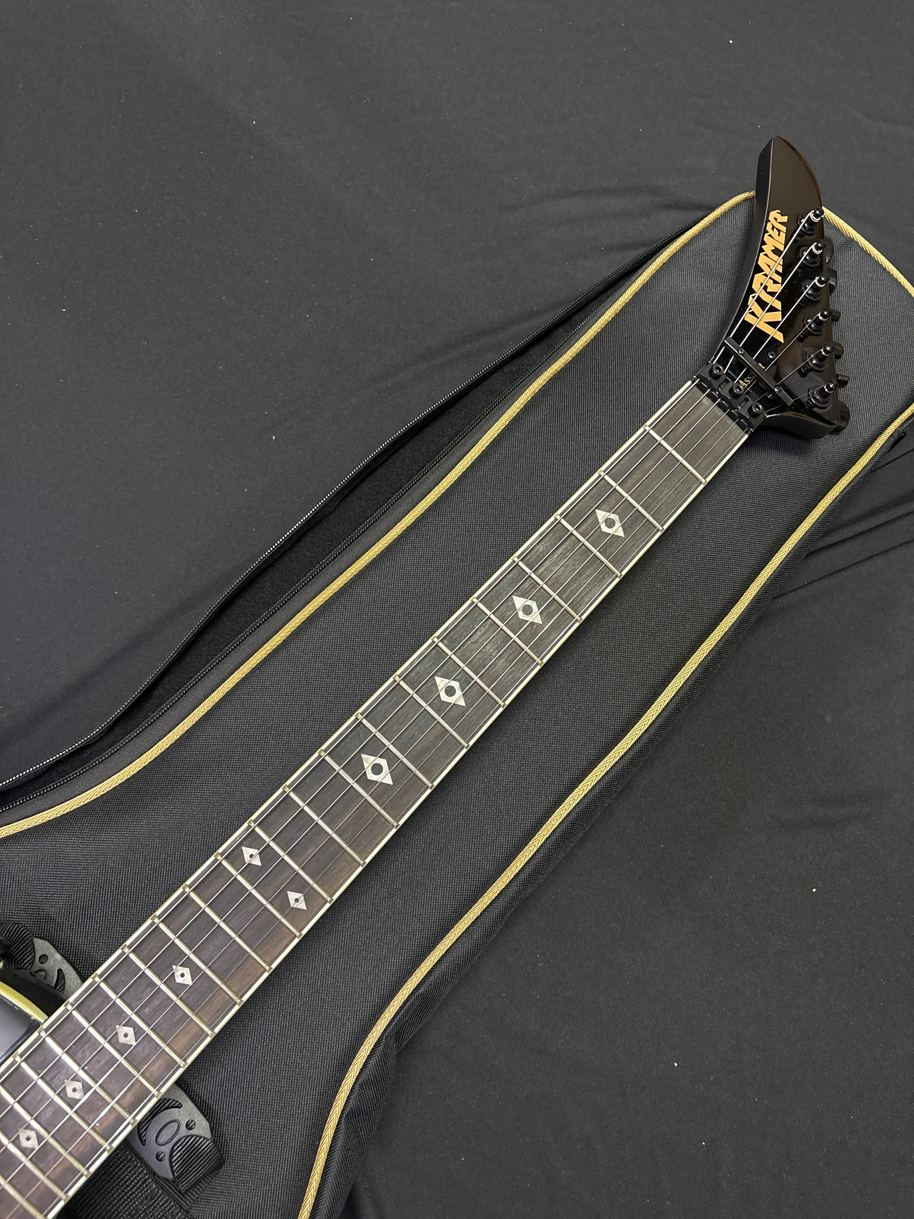 [SN 24041520319] CERTIFIED USED Kramer Assault Figured Electric Guitar with Premium Bag - Caribbean Blue Perimeter - Image 5