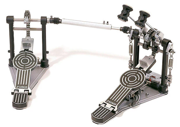 Sonor DP 672 Double Bass Drum Pedal, Double Chain, Base Plate, Smart Connect System with Docking Station with Bag - Image 2