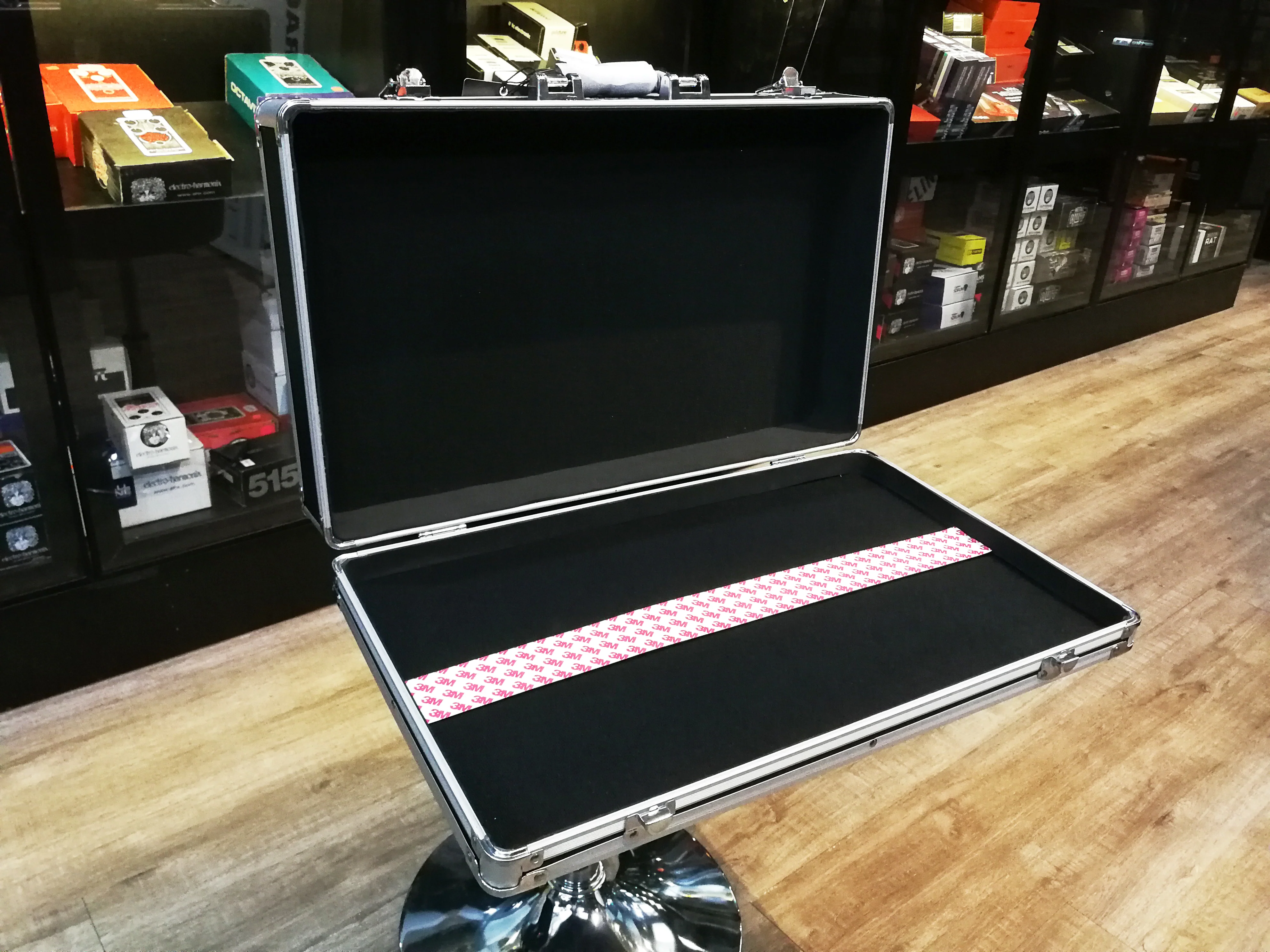 Stagg UPC-500 ABS Pedal Board Case fits Boss ME80 & Zoom G5n - Image 2